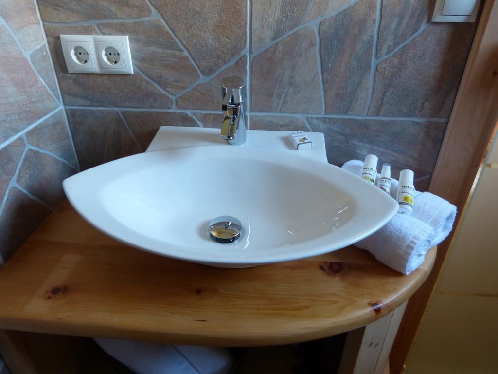 Holzberghof Apartamento Umhausen Quarto foto